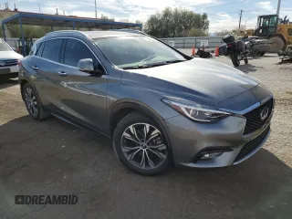 2019 Infiniti QX30 Essential with VIN SJKCH5CP5KA010822, listed as a Copart auction lot 75909634 with 33,563 mi miles and Salvage title. Bid and sale history available at DreamBid. Image 4.