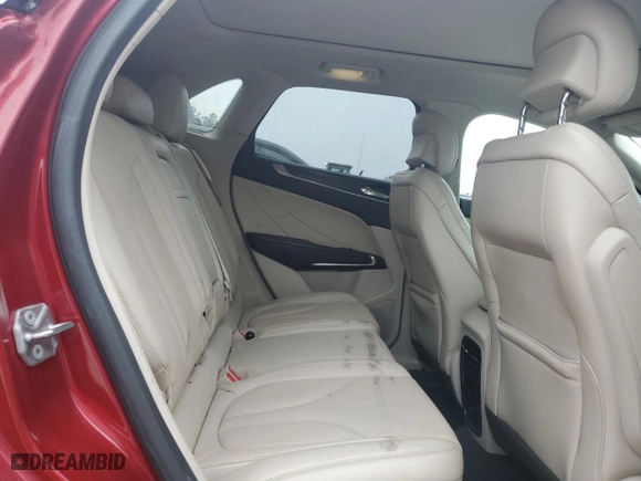 2019 Lincoln MKC Reserve with VIN 5LMCJ3C95KUL50315, listed as a Copart auction lot 50566065 with 96,777 mi miles and Non Repairable. Bid and sale history available at carsss.com. Image 11.