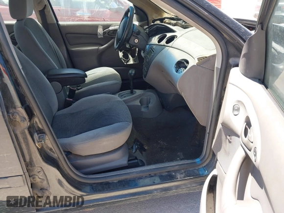 2003 Ford Focus SE with VIN 1FAFP34P83W150783, listed as a IAAI auction lot 42319653 with Not provided miles and . Bid and sale history available at DreamBid. Image 5.