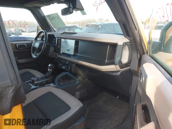 2022 Ford Bronco with VIN 1FMEE5DP8NLB67834, listed as a IAAI auction lot 41772622 with 58,667 mi miles. Bid and sale history available at carsss.com. Image 5.