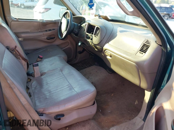 1997 Ford F-150 with VIN 1FTDX1768VNA17006, listed as a IAAI auction lot 42049325 with 206,839 mi miles and . Bid and sale history available at DreamBid. Image 5.