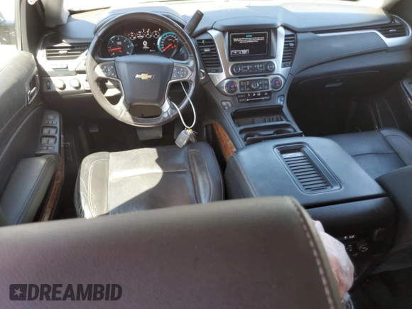 2018 Chevrolet Suburban Premier z VIN 1GNSKJKC5JR187207, wystawiony jako Copart lot #57348895 z przebiegiem 171 712 mil mil oraz Nie do naprawy • Non repairable. Historia ofert i sprzedaży dostępna na DreamBid. Obrazek 8.