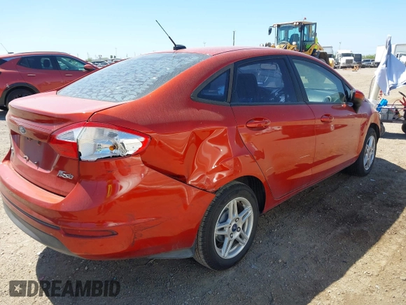 2018 Ford Fiesta SE with VIN 3FADP4BJ2JM139061, listed as a IAAI auction lot 41762233 with 84,132 mi miles. Bid and sale history available at carsss.com. Image 6.