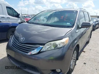 2014 Toyota Sienna XLE with VIN 5TDYK3DC0ES513076, listed as a IAAI auction lot 42724629 with 154,019 mi miles and . Bid and sale history available at DreamBid. Image 17.