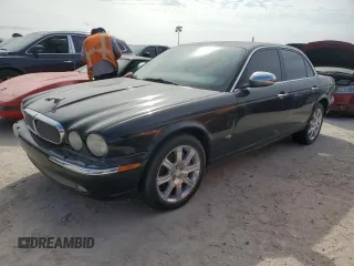 2006 Jaguar XJ with VIN SAJWA71BX6SH01193, listed as a Copart auction lot 76382034 with 0 mi miles and Salvage Title. Bid and sale history available at carsss.com. Image 1.
