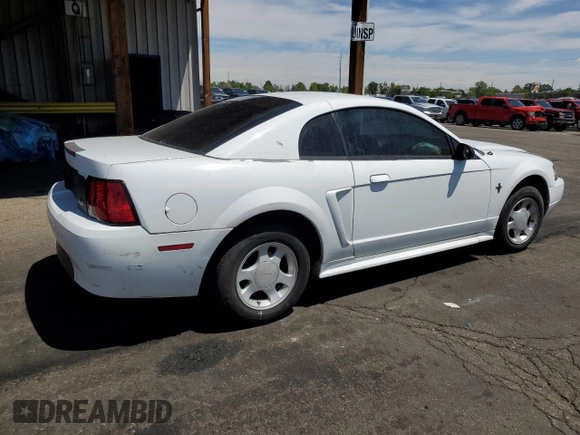 2000 Ford Mustang z VIN 1FAFP4045YF302687, wystawiony jako Copart lot #58044485 z przebiegiem 191 961 mil mil oraz Szkoda całkowita • Salvage title. Historia ofert i sprzedaży dostępna na DreamBid. Obrazek 3.