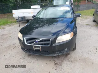 2008 Volvo S80 3.2L with VIN YV1AS982881065283, listed as a IAAI auction lot 42556767 with 152,728 mi miles and . Bid and sale history available at DreamBid. Image 13.