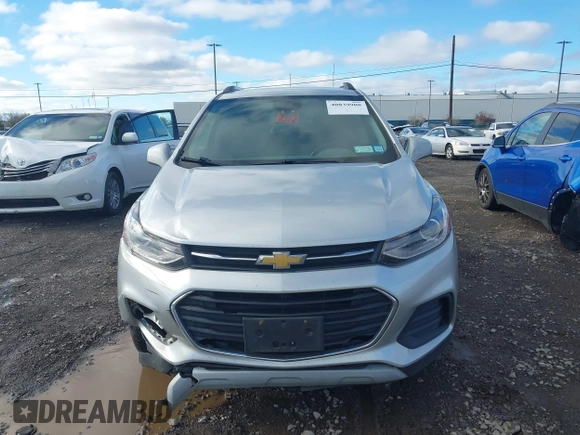 2019 Chevrolet Trax LT with VIN KL7CJPSB8KB830991, listed as a IAAI auction lot 40839908 with 89,981 mi miles. Bid and sale history available at carsss.com. Image 12.