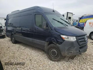 2022 Mercedes-Benz Sprinter with VIN W1Y4EDHYXNT107286, listed as a Copart auction lot 44688725 with Not Provided miles and Salvage Title. Bid and sale history available at DreamBid. Image 4.