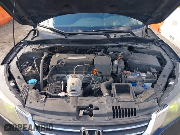 2015 Honda Accord Sport with VIN 1HGCR2F56FA087439, listed as a IAAI auction lot 40940527 with 295,777 mi miles and . Bid and sale history available at DreamBid. Image 10.