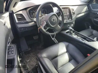 2020 Volvo XC90 Momentum with VIN YV4102PKXL1621040, listed as a Copart auction lot 49476455 with 38,236 mi miles and Salvage Title. Bid and sale history available at carsss.com. Image 8.