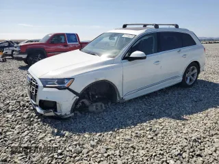 2020 Audi Q7 Premium with VIN WA1AXAF76LD013322, listed as a Copart auction lot 61510375 with 56,215 mi miles and Salvage title. Bid and sale history available at DreamBid. Image 1.
