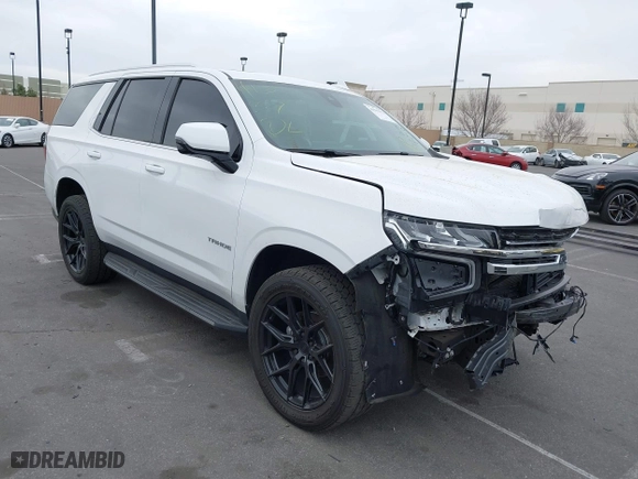 2021 Chevrolet Tahoe LT with VIN 1GNSCNKD5MR101752, listed as a IAAI auction lot 41597973 with 50,987 mi miles. Bid and sale history available at carsss.com. Image 1.