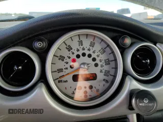 2003 MINI Hardtop S with VIN WMWRE33423TD73097, listed as a Copart auction lot 54743065 with 166,289 mi miles and Clean Title. Bid and sale history available at DreamBid. Image 9.