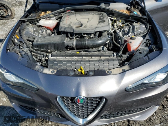 2020 Alfa Romeo Giulia Ti with VIN ZARFANBN1L7639146, listed as a Copart auction lot 60376234 with 31,675 mi miles and Salvage Title. Bid and sale history available at carsss.com. Image 11.
