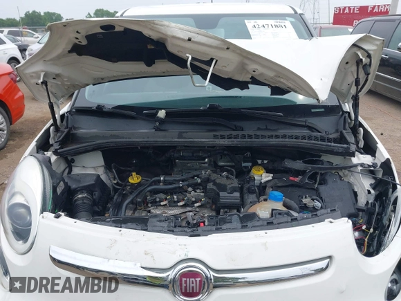 2014 FIAT 500L Easy with VIN ZFBCFABH8EZ002444, listed as a IAAI auction lot 42471881 with 134,266 mi miles and . Bid and sale history available at DreamBid. Image 10.