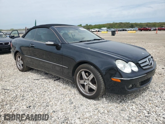 2006 Mercedes-Benz CLK-Class 3.5L with VIN WDBTK56G26T069271, listed as a Copart auction lot 52191604 with 117,124 mi miles and Salvage Title. Bid and sale history available at carsss.com. Image 4.