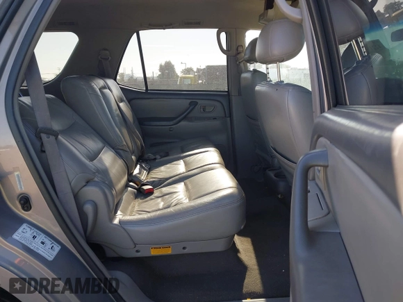2002 Toyota Sequoia SR5 with VIN 5TDZT34A72S117383, listed as a IAAI auction lot 42219102 with 171,461 mi miles and . Bid and sale history available at carsss.com. Image 8.