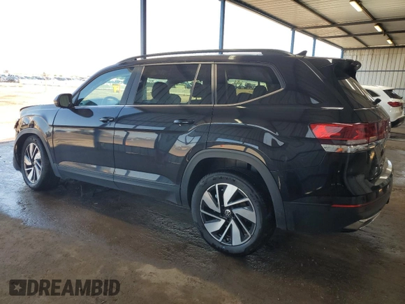 2024 Volkswagen Atlas SE with VIN 1V2HR2CA6RC580681, listed as a Copart auction lot 62478095 with 22,485 mi miles and Clean title. Bid and sale history available at DreamBid. Image 2.