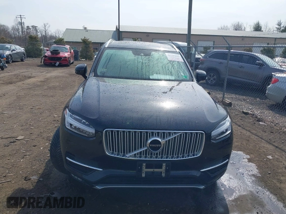 2016 Volvo XC90 T6 Inscription with VIN YV4A22PL5G1023298, listed as a IAAI auction lot 41707152 with 98,365 mi miles. Bid and sale history available at carsss.com. Image 13.