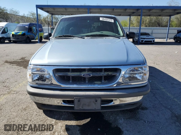 1998 Ford Explorer XL z VIN 1FMZU32E9WZB44586, wystawiony jako Copart lot #56432375 z przebiegiem 142 692 mil mil oraz Szkoda całkowita • Salvage title. Historia ofert i sprzedaży dostępna na DreamBid. Obrazek 5.