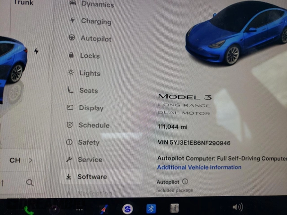 2022 Tesla Model 3 Long Range z VIN 5YJ3E1EB6NF290946, wystawiony jako Copart lot #54937825 z przebiegiem 111 044 mil mil oraz Szkoda całkowita • Salvage title. Historia ofert i sprzedaży dostępna na DreamBid. Obrazek 9.