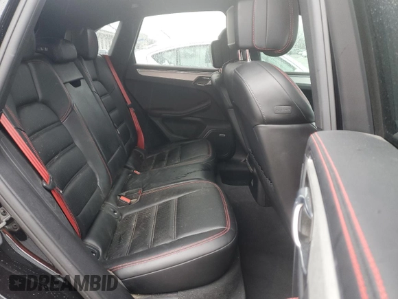 2018 Porsche Macan GTS with VIN WP1AG2A52JLB62927, listed as a Copart auction lot 44853025 with 89,208 mi miles and Clean Title. Bid and sale history available at DreamBid. Image 11.