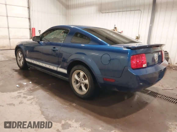 2007 Ford Mustang Deluxe with VIN 1ZVFT80N575320680, listed as a IAAI auction lot 41373758 with 109,588 mi miles and . Bid and sale history available at DreamBid. Image 3.
