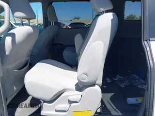 2012 Toyota Sienna LE AAS with VIN 5TDKK3DC4CS183817, listed as a IAAI auction lot 42013545 with 207,822 mi miles. Bid and sale history available at carsss.com. Image 8.