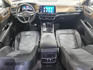 2024 Volkswagen Atlas SE z VIN 1V2HR2CA5RC544769, wystawiony jako Copart lot #59636505 z przebiegiem 39 198 mil mil oraz Czysty tytuł • Clean title. Historia ofert i sprzedaży dostępna na DreamBid. Obrazek 8.