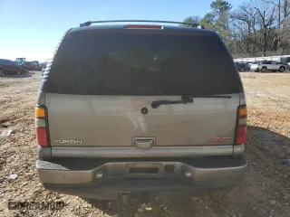 2006 GMC Yukon Denali with VIN 1GKEK63U96J146891, listed as a Copart auction lot 87917065 with 254,497 mi miles and Salvage Title. Bid and sale history available at carsss.com. Image 6.