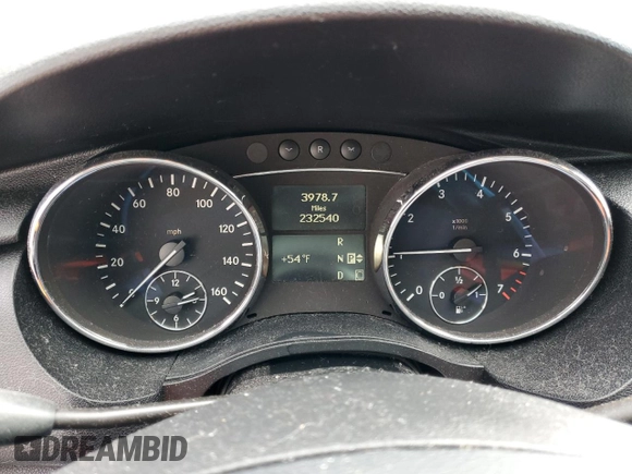 2008 Mercedes-Benz R-Class 3.5L with VIN 4JGCB65EX8A080536, listed as a Copart auction lot 86511164 with 232,540 mi miles and Salvage Title. Bid and sale history available at carsss.com. Image 9.