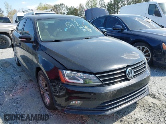 2016 Volkswagen Jetta Sedan 1.8T SEL with VIN 3VWL07AJ5GM263893, listed as a IAAI auction lot 41715603 with 188,778 mi miles. Bid and sale history available at carsss.com. Image 1.