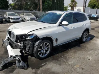2024 BMW X5 xDrive40i with VIN 5UX23EU05R9V60594, listed as a Copart auction lot 61079425 with 36,774 mi miles and Clean title. Bid and sale history available at DreamBid. Image 1.