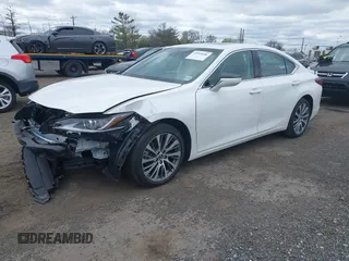2021 Lexus ES 350 with VIN 58ADZ1B10MU082396, listed as a IAAI auction lot 42045686 with 36,208 mi miles and . Bid and sale history available at DreamBid. Image 17.