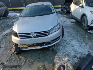 2014 Volkswagen Passat SE with VIN 1VWBP7A35EC009611, listed as a Copart auction lot 88846905 with 99,459 mi miles and Salvage Title. Bid and sale history available at carsss.com. Image 11.