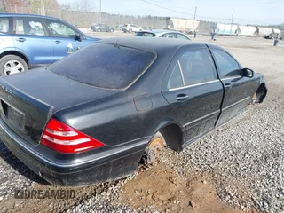 2001 Mercedes-Benz S-Class with VIN WDBNG75J91A161971, listed as a IAAI auction lot 41923964 with 1 mi miles. Bid and sale history available at carsss.com. Image 4.