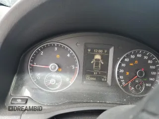 2010 Volkswagen Jetta TDI z VIN 3VWRL7AJ2AM148600, wystawiony jako Copart lot #51694565 z przebiegiem 342 094 mil mil oraz Szkoda całkowita • Salvage title. Historia ofert i sprzedaży dostępna na DreamBid. Obrazek 9.