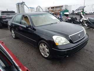 2002 Lexus LS 430 with VIN JTHBN30FX20085799, listed as a IAAI auction lot 41858425 with 180,963 mi miles. Bid and sale history available at carsss.com. Image 1.