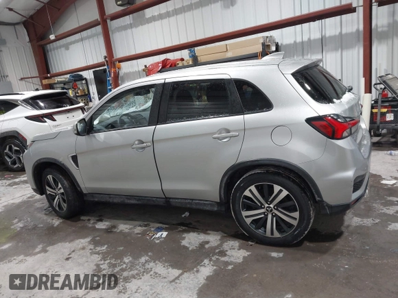 2020 Mitsubishi Outlander Sport ES 2.0 with VIN JA4AR3AU4LU009370, listed as a IAAI auction lot 41297132 with 102,178 mi miles. Bid and sale history available at carsss.com. Image 15.