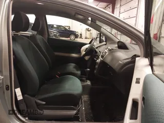 2008 Toyota Yaris с VIN JTDJT923785141637, выставлен на аукционе IAAI как лот 42121149 с пробегом 135 719 миль миль и . История ставок и продаж доступна на DreamBid. Изображение 5.