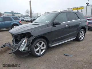 2017 Mercedes-Benz GLE with VIN 4JGDA5HBXHA937845, listed as a IAAI auction lot 41328301 with 81,067 mi miles. Bid and sale history available at carsss.com. Image 16.