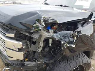 2019 Ford F-250 XL with VIN 1FT7W2BT3KED98410, listed as a IAAI auction lot 42166835 with 187,659 mi miles and . Bid and sale history available at DreamBid. Image 18.
