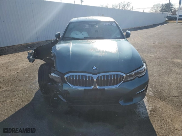 2020 BMW 3 Series 330i xDrive with VIN WBA5R7C06LFH43067, listed as a Copart auction lot 47845715 with 0 mi miles and Clean Title. Bid and sale history available at carsss.com. Image 5.