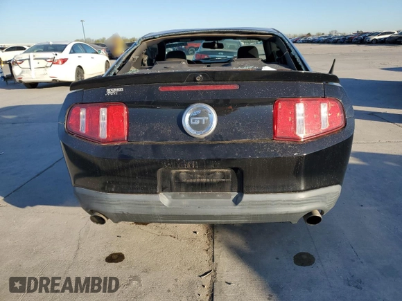 2010 Ford Mustang GT с VIN 1ZVBP8CH9A5154485, выставлен на аукционе Copart как лот 49710385 с пробегом 100 828 миль миль и Чистый • Clean title. История ставок и продаж доступна на DreamBid. Изображение 6.