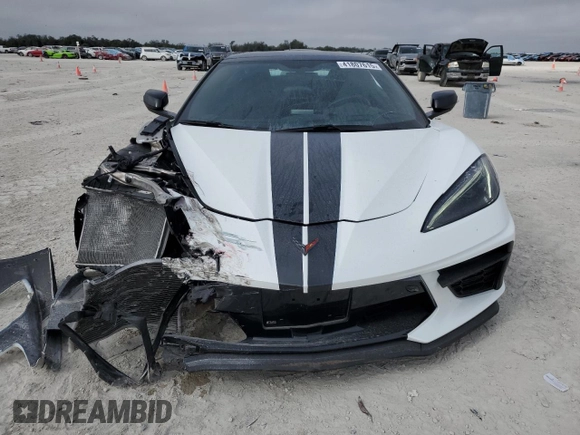 2023 Chevrolet Corvette 2LT with VIN 1G1YB3D46P5131211, listed as a Copart auction lot 41807615 with 9,204 mi miles and Salvage Title. Bid and sale history available at carsss.com. Image 5.