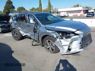 2024 Lexus RX 350 z VIN JTJCHMAA2R2020186, wystawiony jako IAAI lot #40822228 z przebiegiem 3508 mil mil oraz . Historia ofert i sprzedaży dostępna na DreamBid. Obrazek 1.