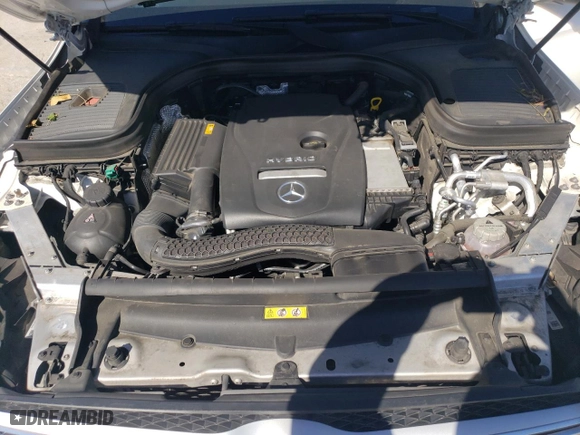 2019 Mercedes-Benz GLC with VIN WDC0G5EB0KF627620, listed as a Copart auction lot 77641154 with 73,741 mi miles and Salvage Title. Bid and sale history available at carsss.com. Image 13.