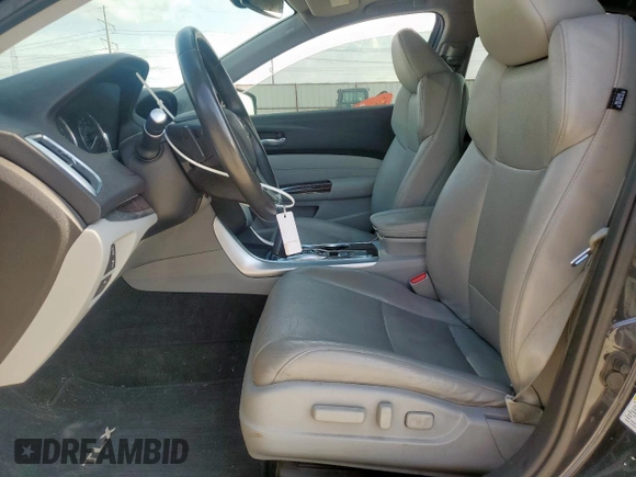 2015 Acura TLX Advance with VIN 19UUB2F77FA000352, listed as a Copart auction lot 60618585 with 95,205 mi miles and Salvage title. Bid and sale history available at DreamBid. Image 7.