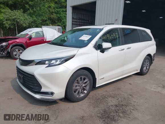 2021 Toyota Sienna XLE z VIN 5TDYSKFC5MS007183, wystawiony jako IAAI lot #41196097 z przebiegiem 49 744 mil mil oraz . Historia ofert i sprzedaży dostępna na DreamBid. Obrazek 2.